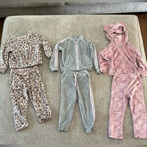 Bundle of 3 outfits